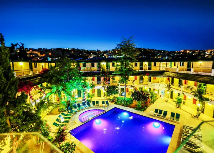 Skylife Hotel 4*