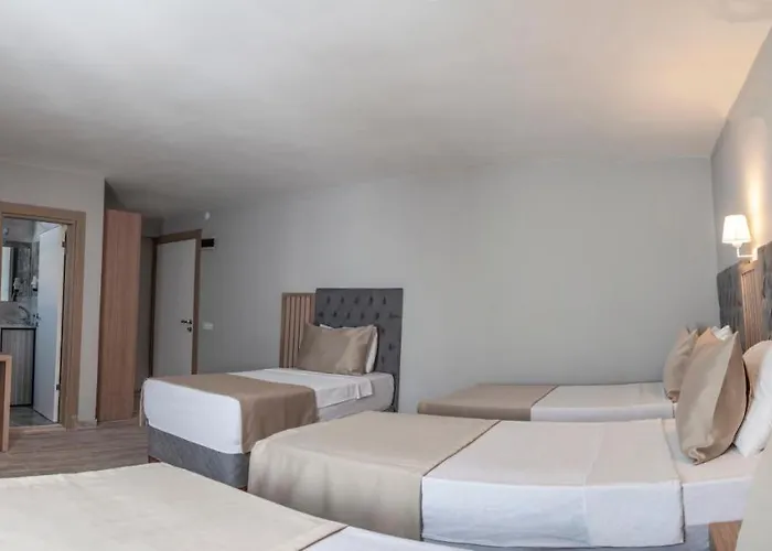 Skylife Hotel