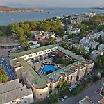 Ξενοδοχείο Skylife 4*