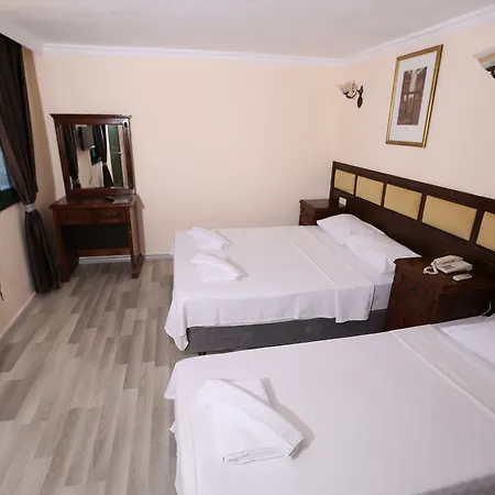 Skylife Otel 3*