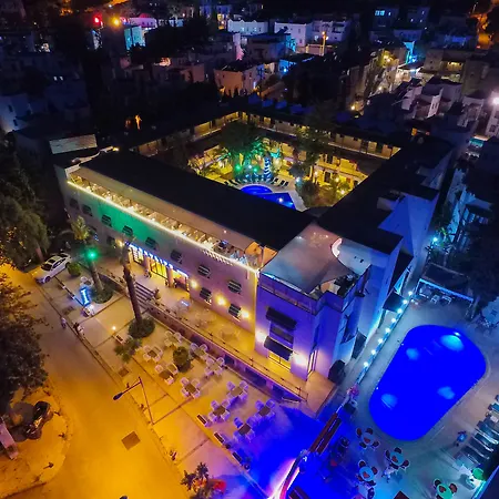 Skylife Otel 3*